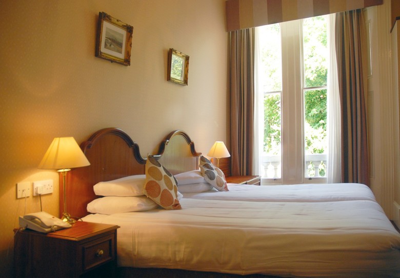 Kensington Gardens Hotel