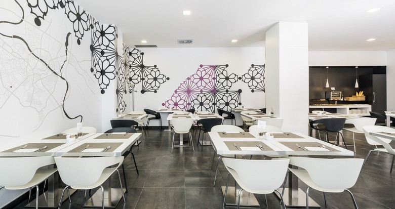 Hotel Ilunion Romareda