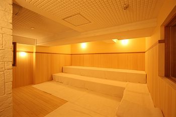 Albergue Sauna & Spa Hotel Avinel