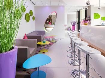 Hotel Ibis Styles Montbeliard Centre Velotte