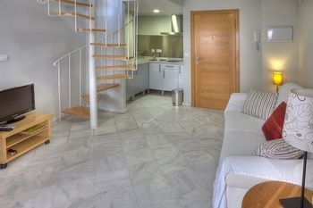 Apartamentos Mariano De Cavia