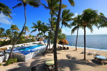Hotel Drop Anchor Resort And Marina