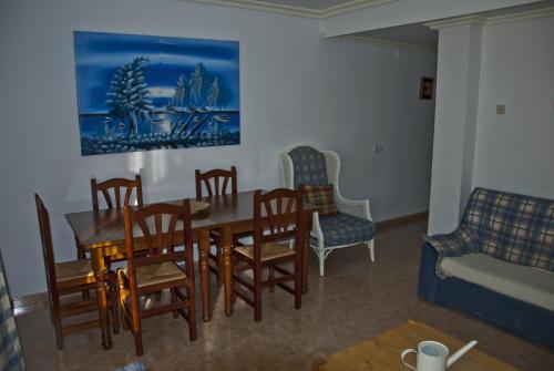 Hostal Y Apartamentos La Vereda