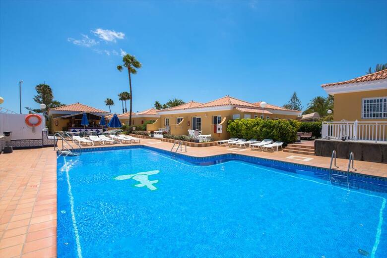 Apartamentos Bungalows Tara