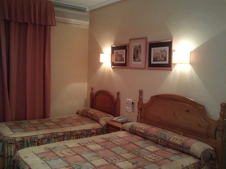 Hostal Toledo