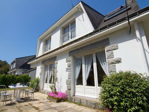 Holiday Home Villa Les Damiers