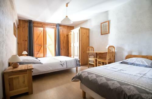 Bed & Breakfast La Roche Du Croue