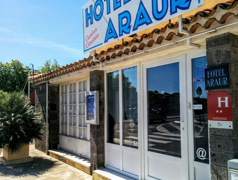 Hotel Araur