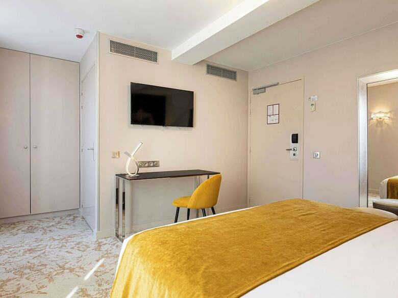 Hotel Mercure Paris Place D'italie