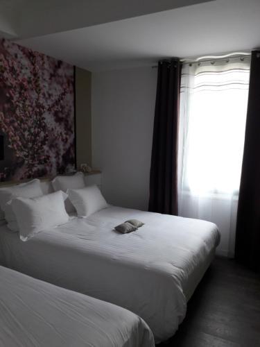 Hotel H�tel-restaurant "chez Carri�re"