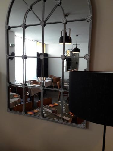 Hotel H�tel-restaurant "chez Carri�re"