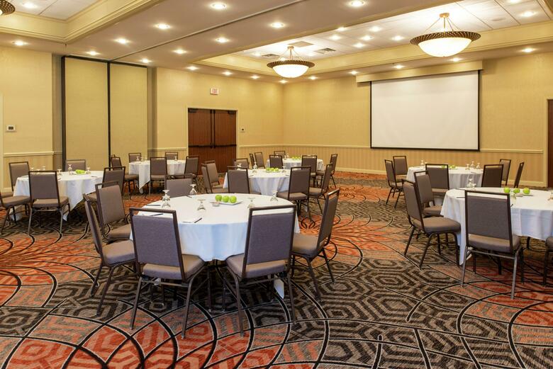 Hotel Hilton Grand Rapids Airport