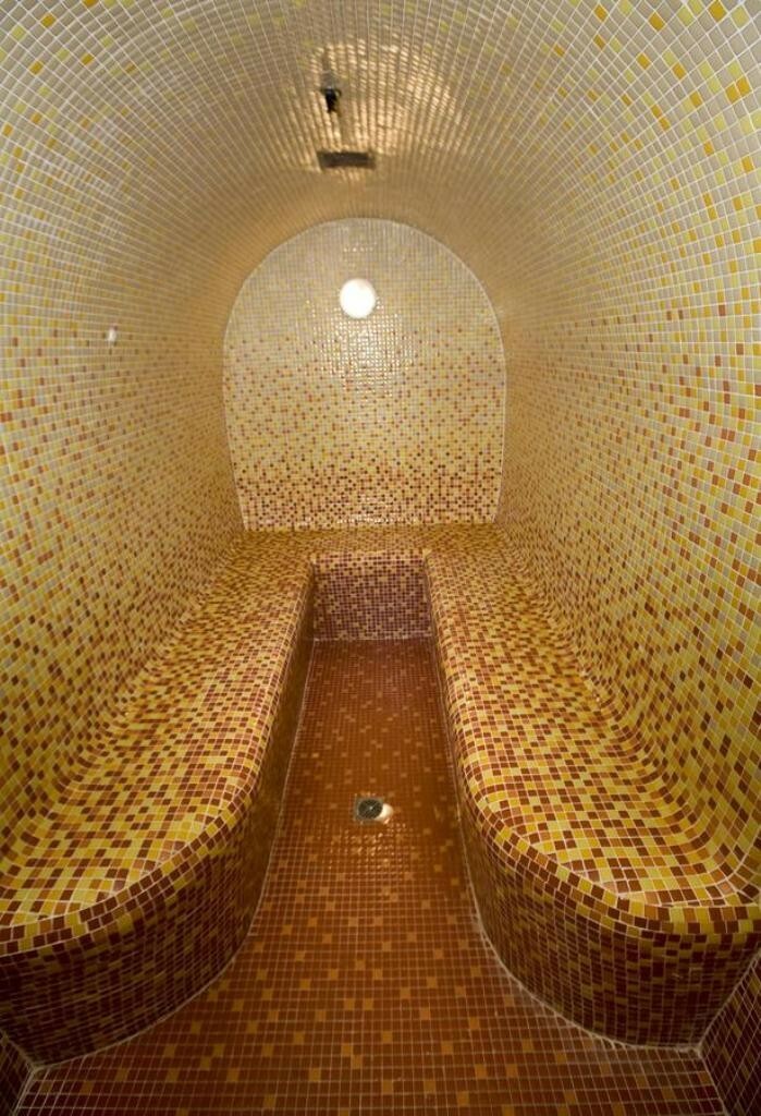 Hotel Monarque Cendrillon