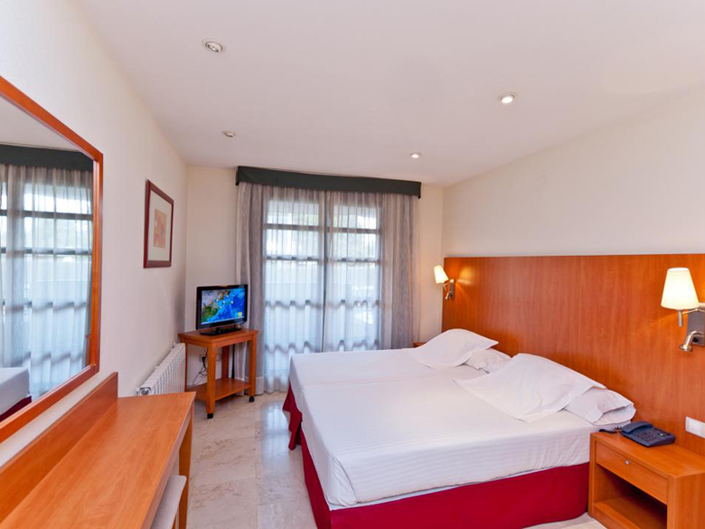 Exe Gran Hotel Almenar