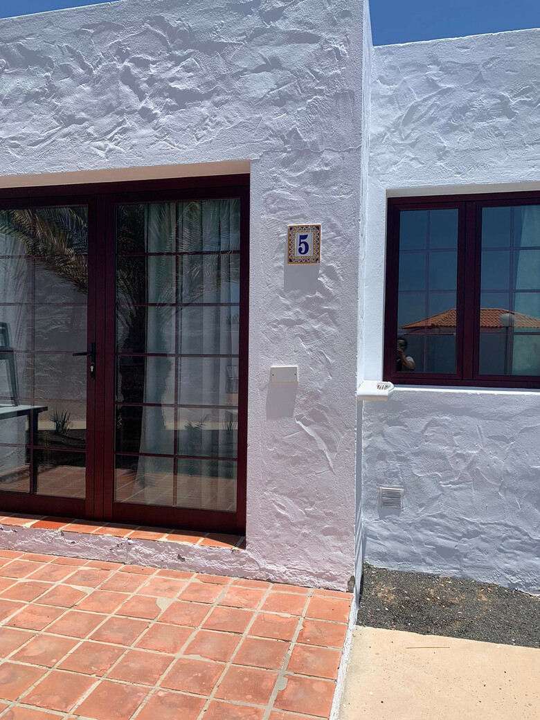 Apartamentos Bungalows Castillo Beach