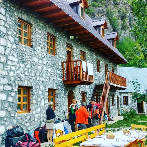 Hostal Bujtina Berishta Theth