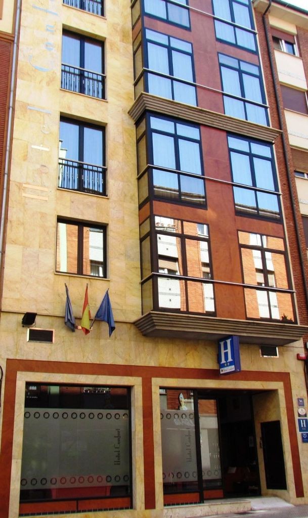 Hotel Confort Oviedo
