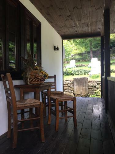 Dzhelepova Guest House- Pool Access