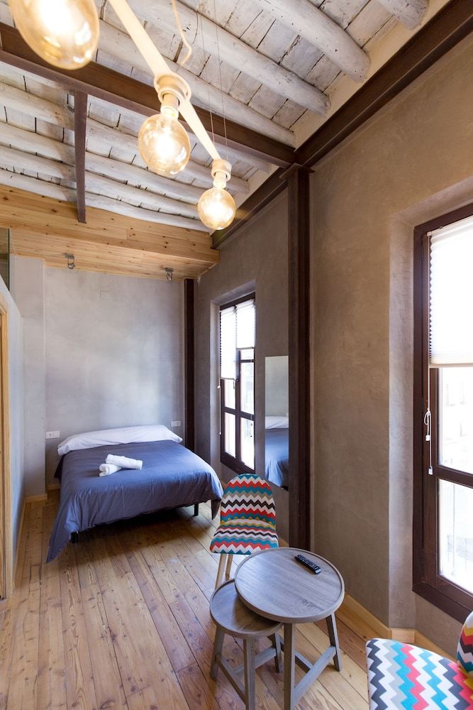 Los Lobos Suites Apartamentos