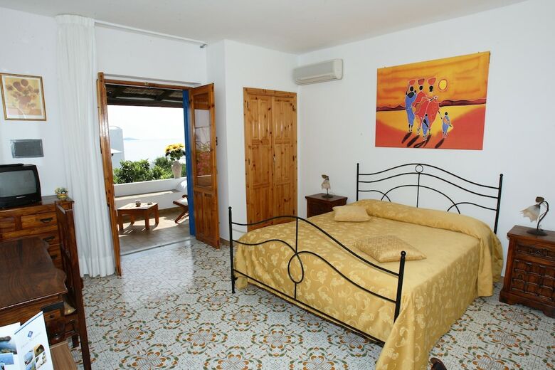 Hotel Tesoriero