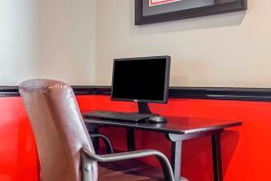 Hotel Quality Inn & Suites