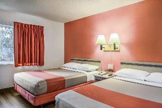 Hotel Motel 6 Boston Framingham