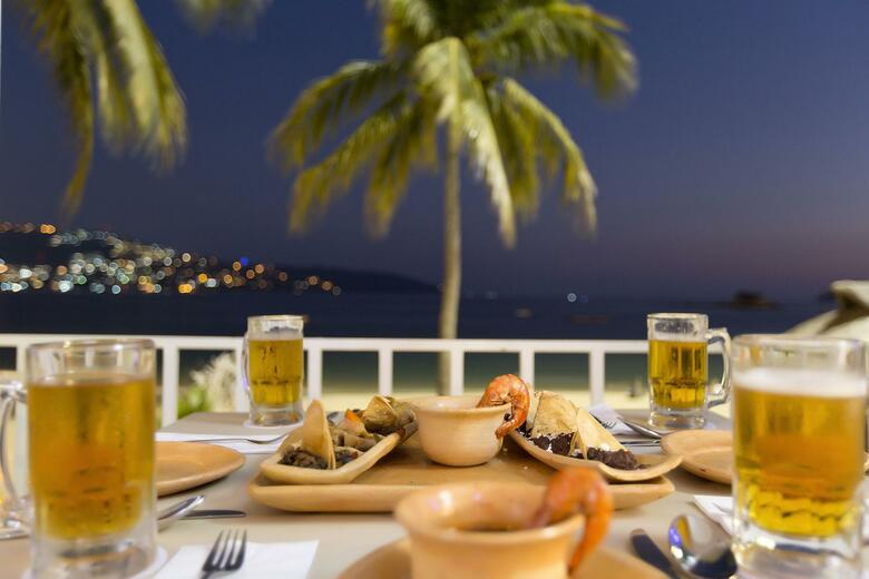 Hotel Krystal Beach Acapulco