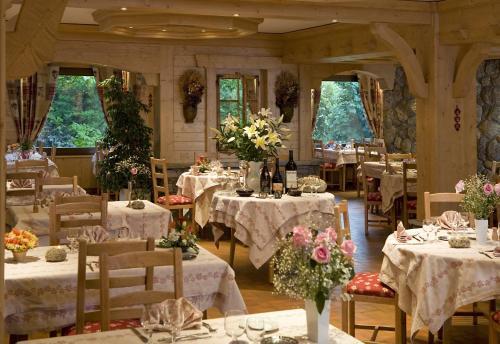 Hotel Neige Et Roc H�tels-chalets de Tradition