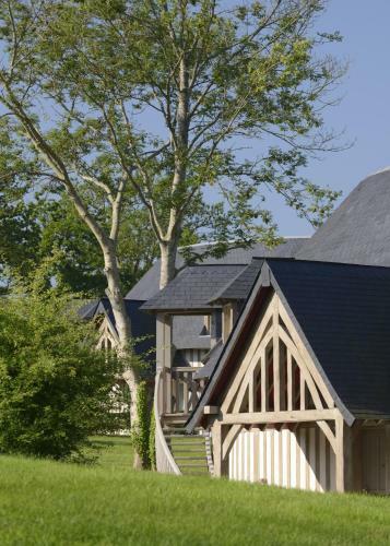 Hotel Les Manoirs de Tourg�ville