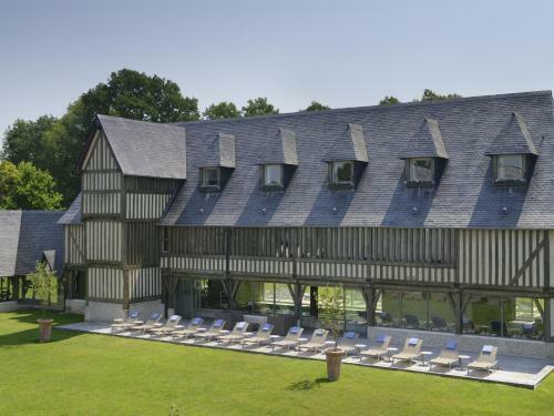 Hotel Les Manoirs de Tourg�ville