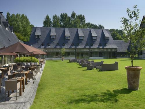 Hotel Les Manoirs de Tourg�ville
