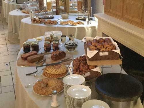 Hotel Les Manoirs de Tourg�ville