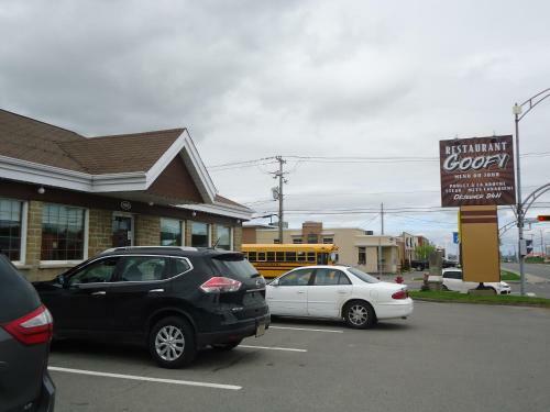 Motel L'avenue Du Pont