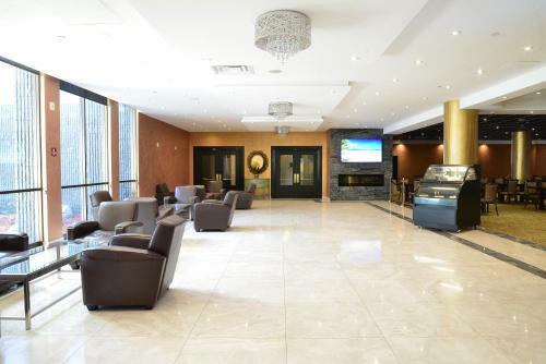 Hotel Edward Village North York