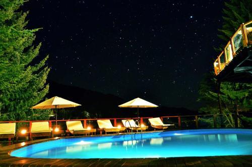 Hotel Dos Bahias Lake Resort