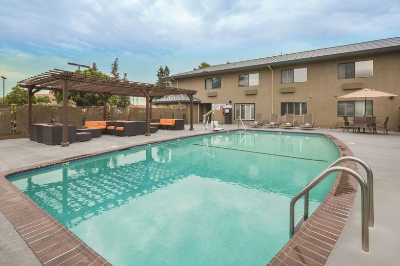 Hotel Spark By Hilton San Jose Airport