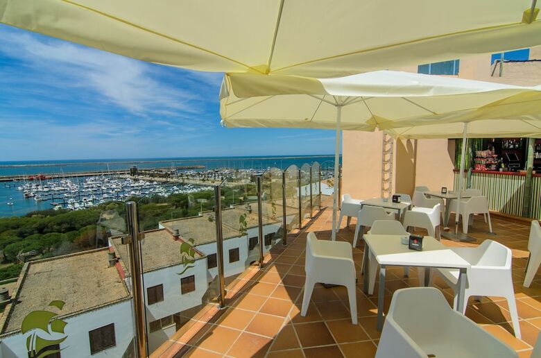 Hotel Mart�n Alonso Pinz�n