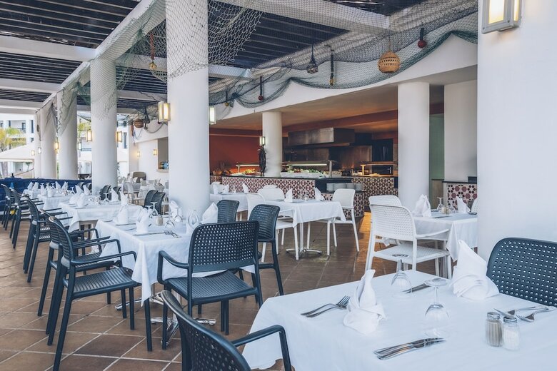 Hotel Iberostar Waves Saidia