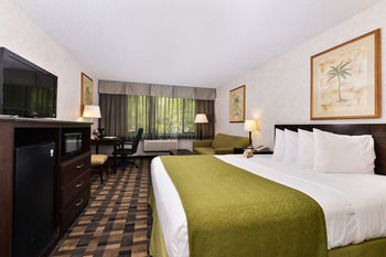 Hotel Quality Inn & Suites Montebello