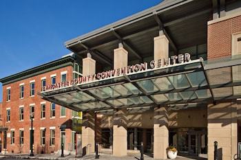 Hotel Lancaster Marriott At Penn Square