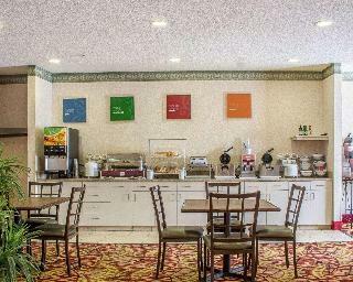 Hotel Comfort Suites At Metro Center