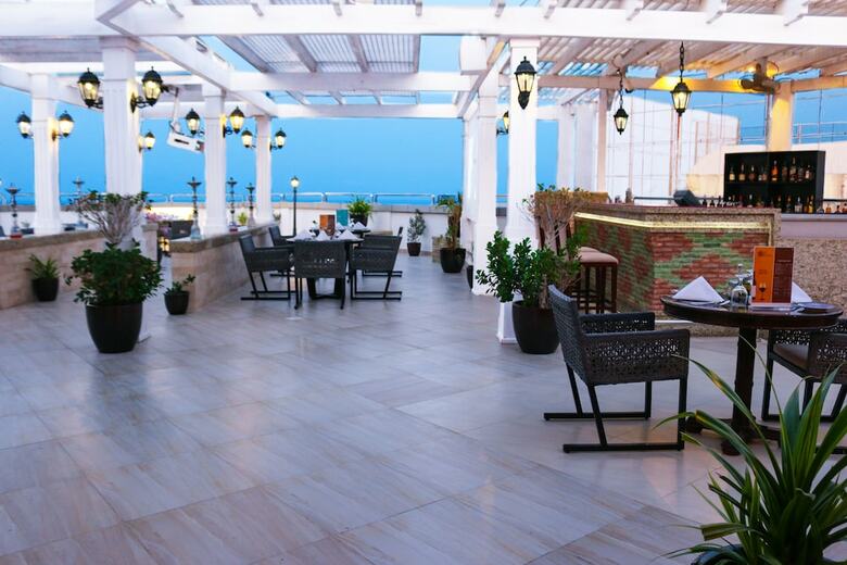 Aparthotel Ramada Hotel And Suites Amwaj Islands
