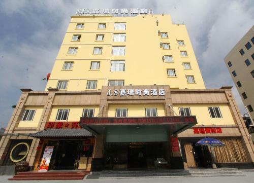 J.s Fashion Hotel