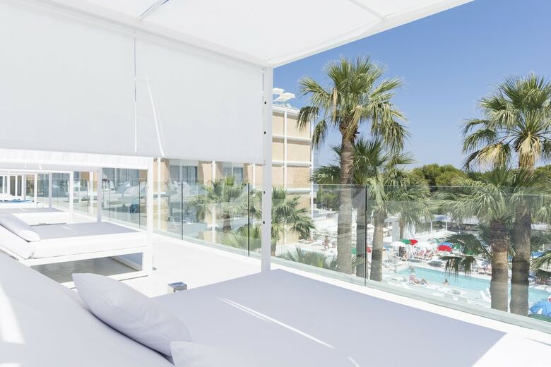 Reverence Mare Hotel Adults Only