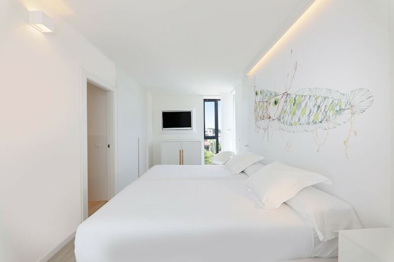 Hotel Iberostar Waves Bah�a De Palma - S�lo Adultos