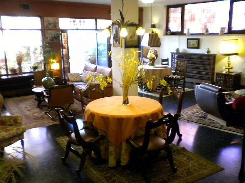 Hotel Tierra De Campos