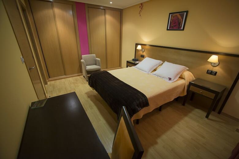 Aparthotel Arenteiro