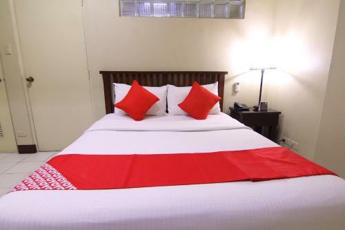 Artina Suites Hotel