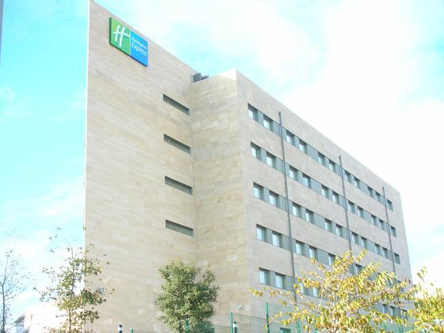 Hotel Holiday Inn Express Sant Cugat, Sant Cugat del ...