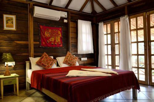 Hostal Little India Beach Cottages